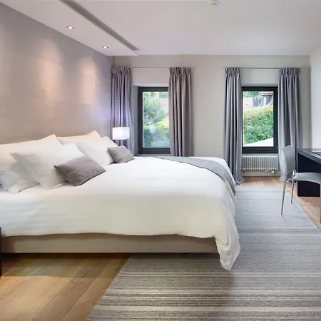 Hotel La Ferme Du Chateau 3*